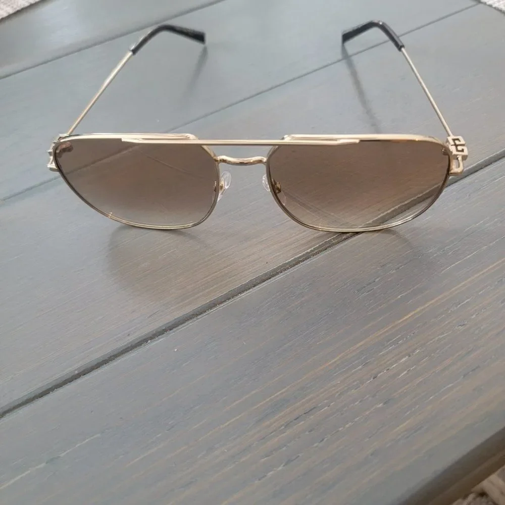 Givenchy GV-7195-S - J5G/JL Unisex Gold Metal Frame Brown Gradient Sunglasses - Picture 5 of 12